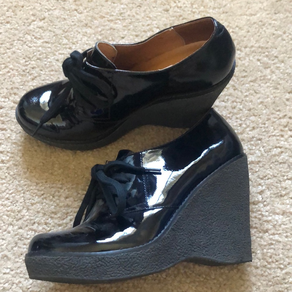 JEFFREY CAMPBELL PATENT LEATHER PLATFORMS SZ 7.5